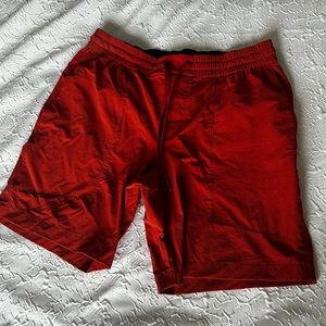 Bowline lululemon men’s shorts 8inch L